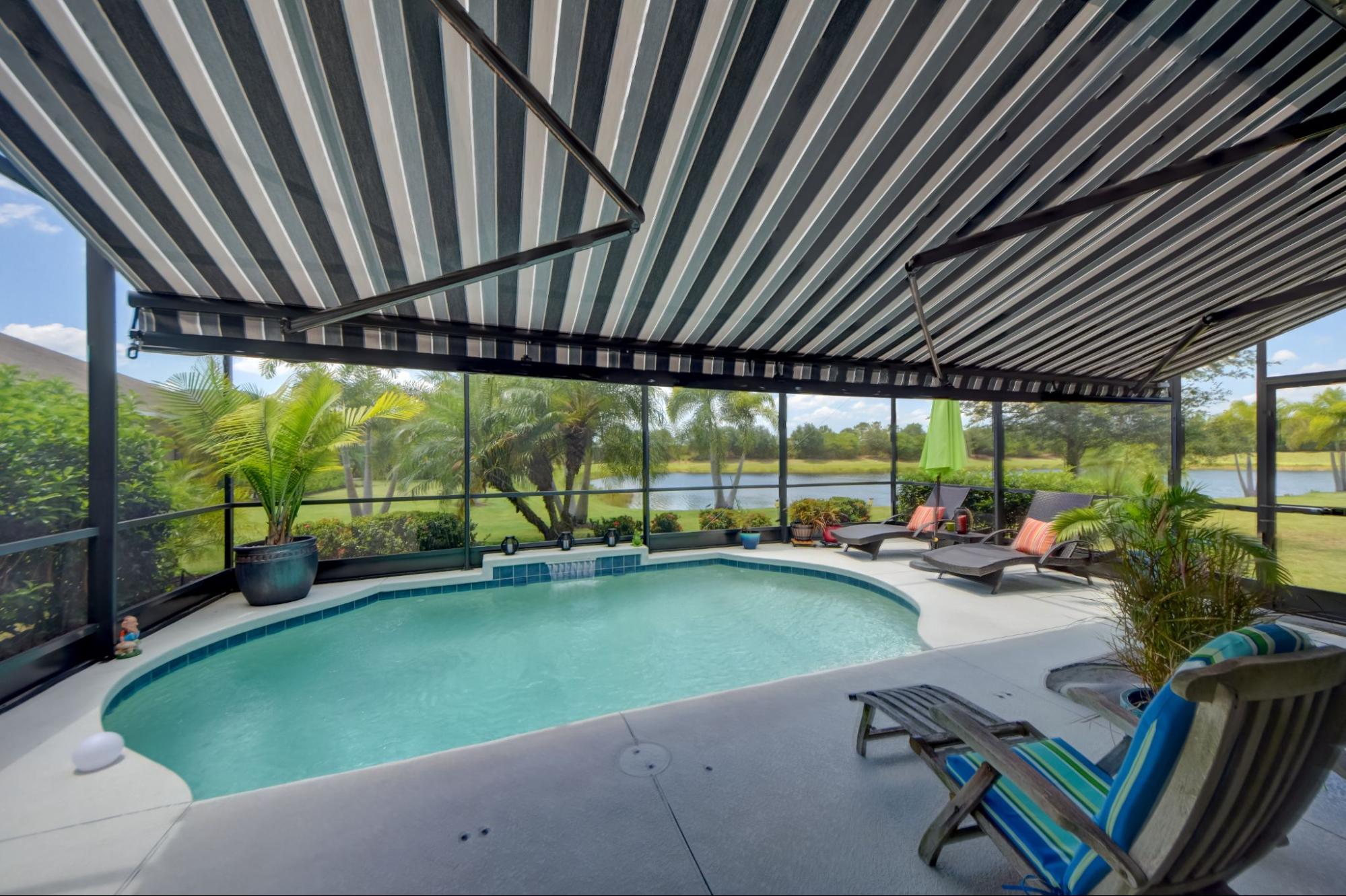 Benefits of Retractable Awnings Orlando Sun Protection